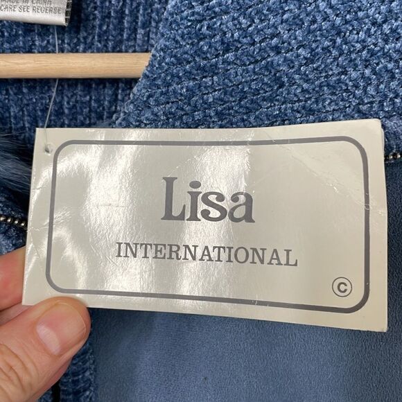LISA INTERNATIONAL Women's Vest Blue Faux Fur Suede Pockets NWT size MED - Picture 13 of 15